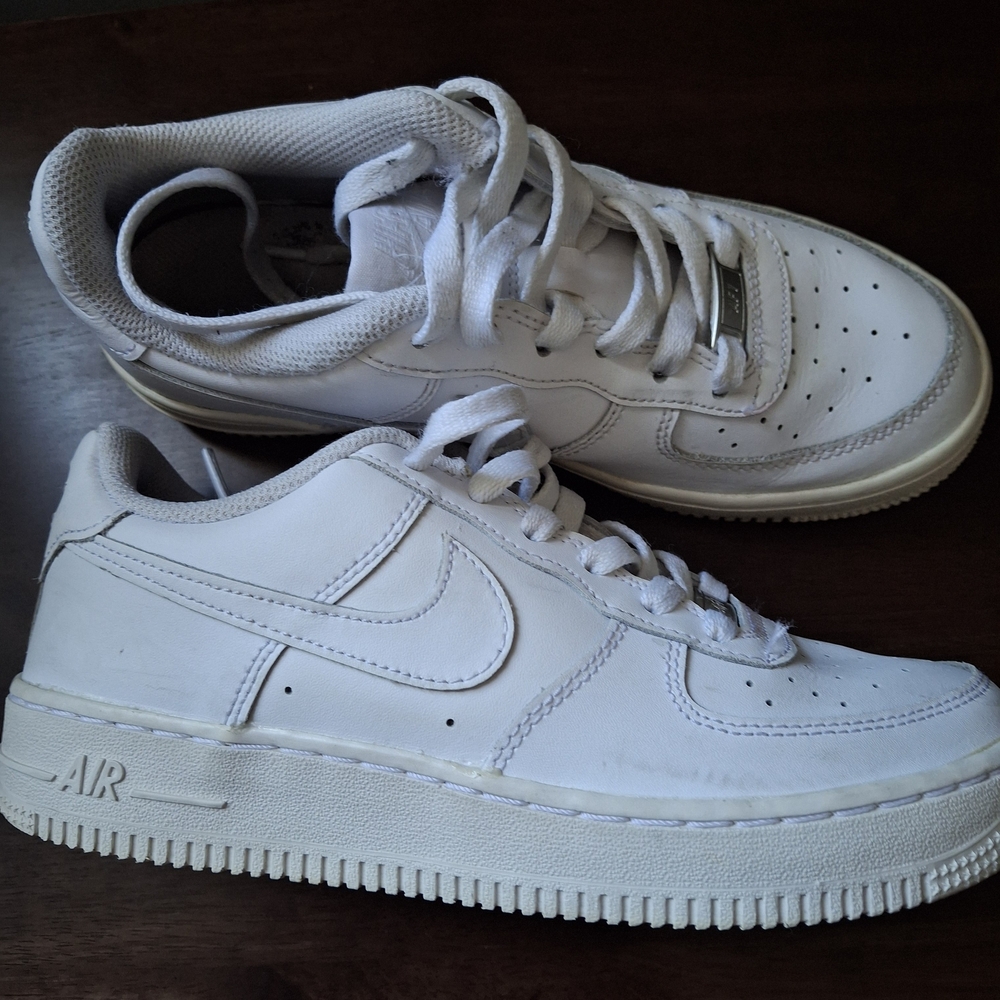 White Nike Air Force 1 Sneakers - Picture 2 of 5